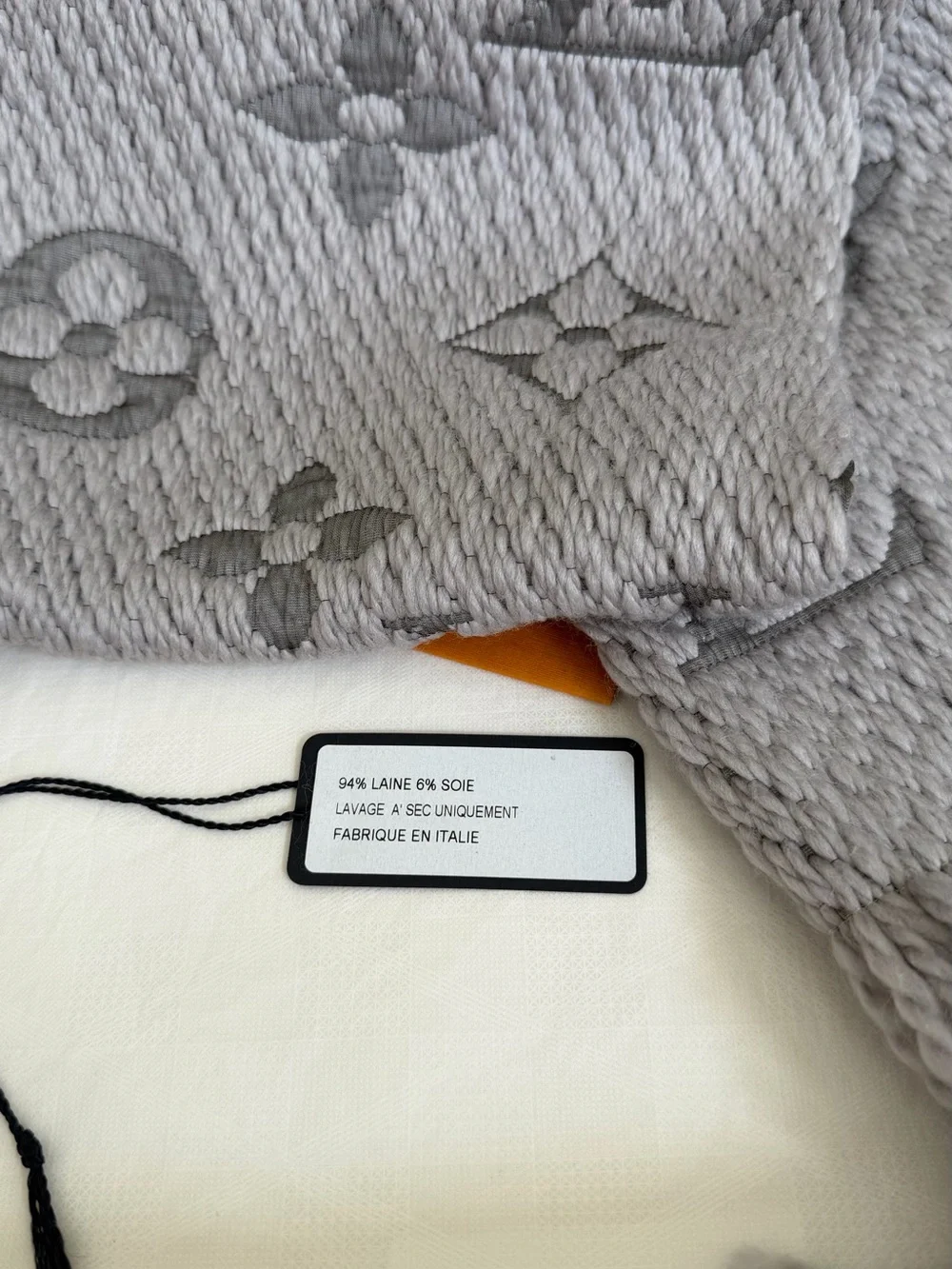 LOUIS VUITTON GRAY LOGOMANIA WOOL SCARF